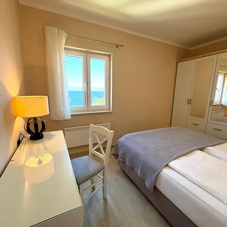 Enna Apartment *